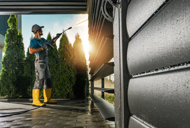 Why Choose Our Certified Pressure Washing Experts for Your Project Needs in Forrest City, AR?